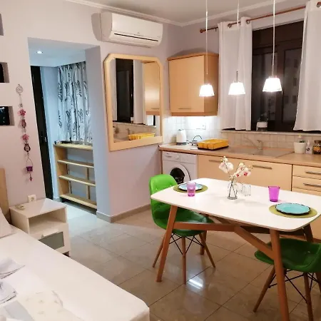 Appartement 1-sea View Studio For 2 In The Centre!